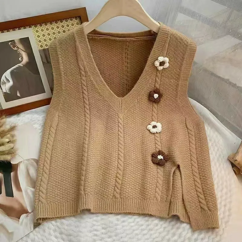 Sweet Japanese 3D Floral Knit Vest with Slit Hem