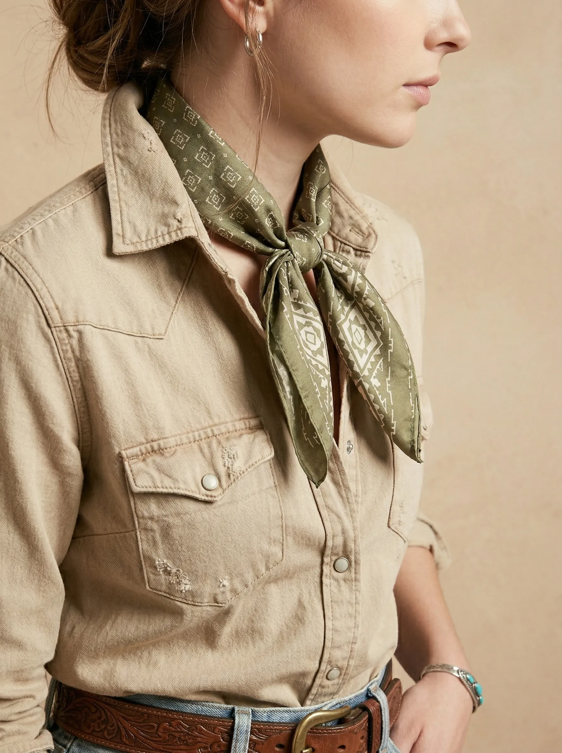 70cm Vintage Paisley Print Satin Square Scarf