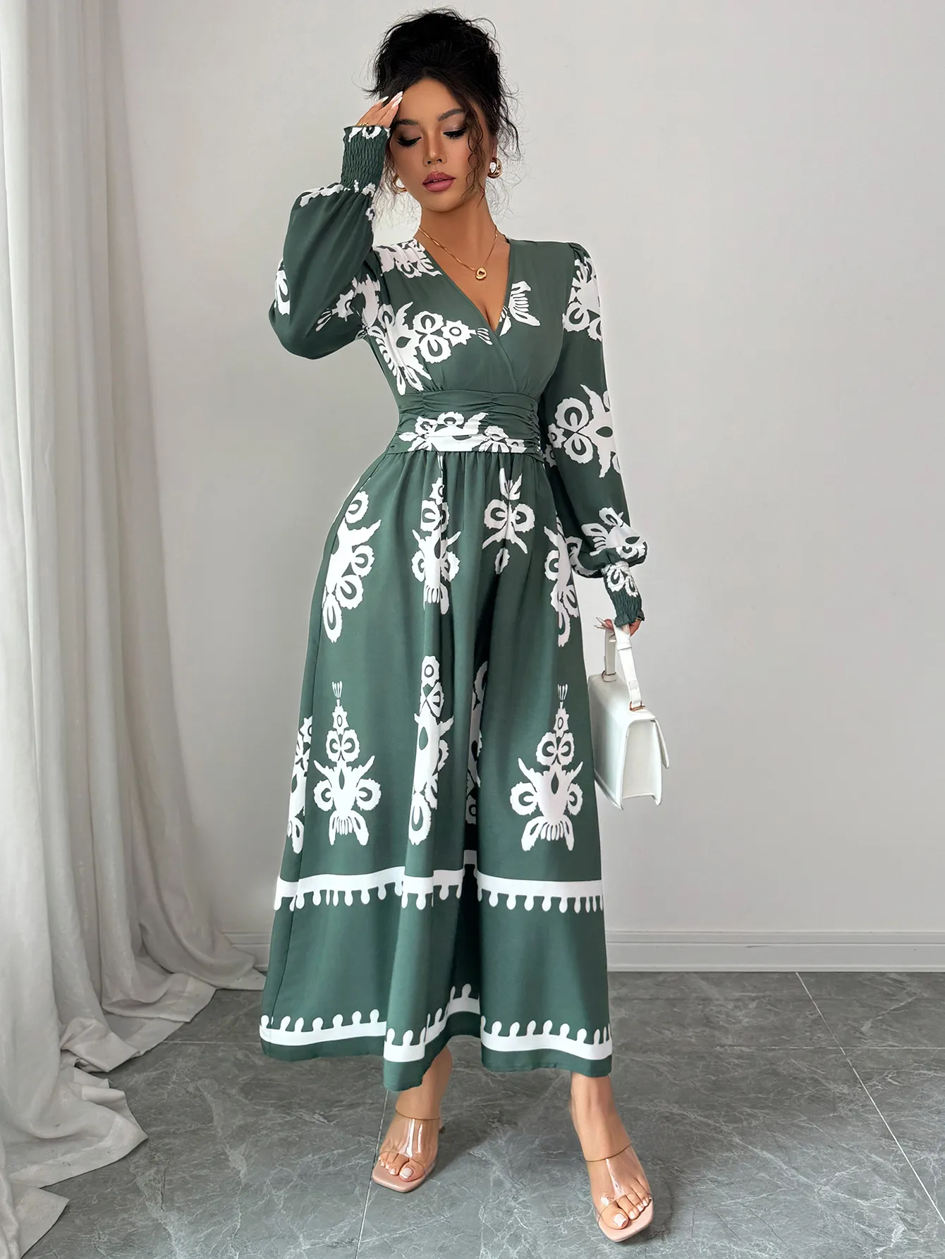 Chic Printed Long Sleeve Dress