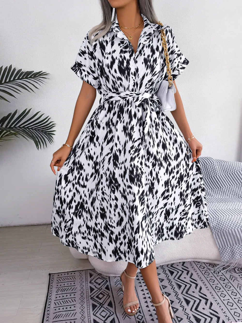 Casual Loose Leopard Print Belted Shirt Dress