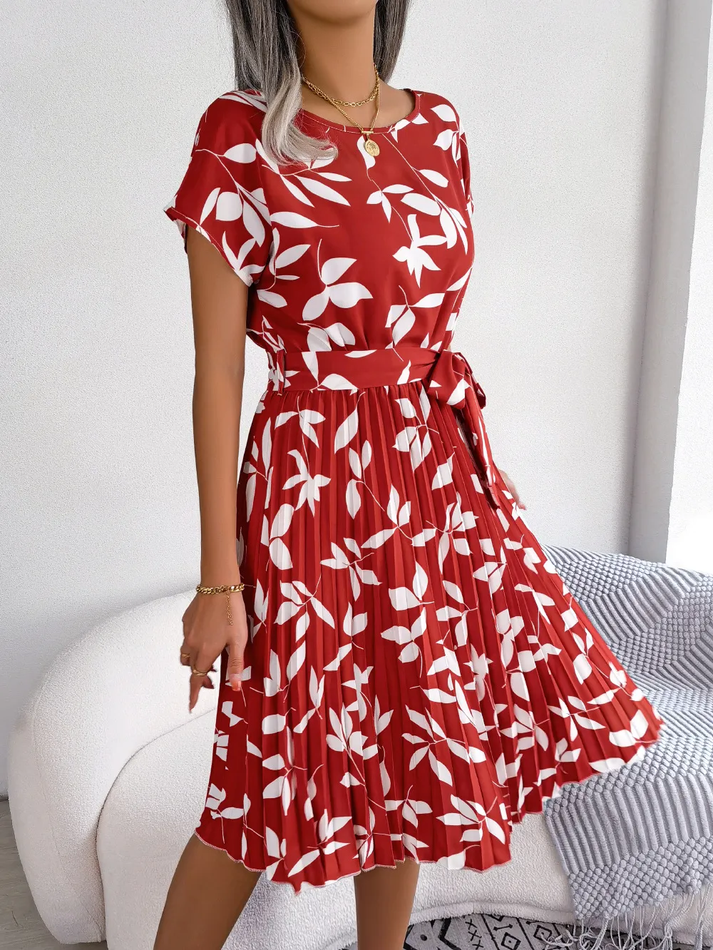 Casual Leaf Print Short Sleeve Pleated Swing Dress