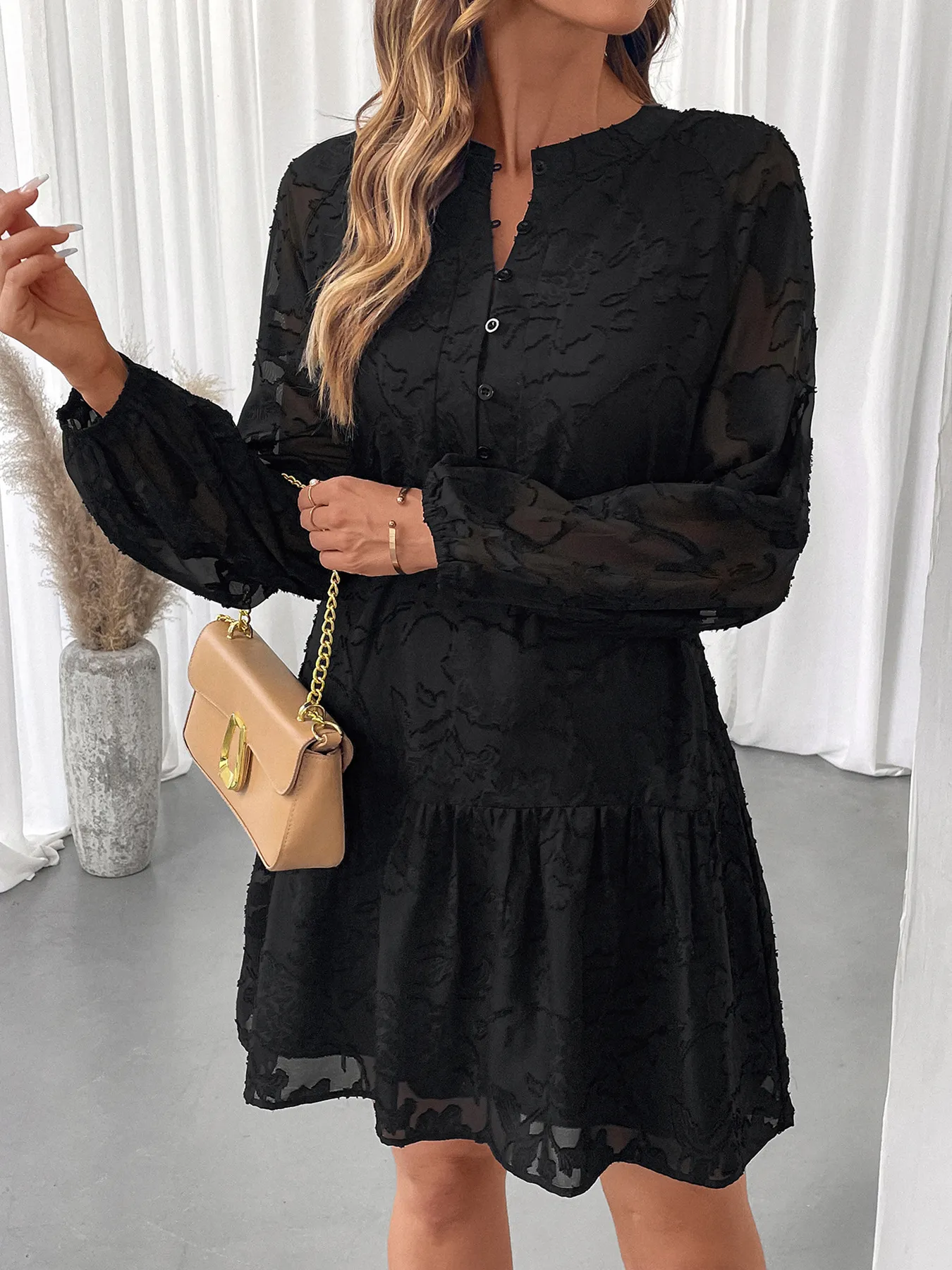 Elegant Long Sleeve Jacquard Dress