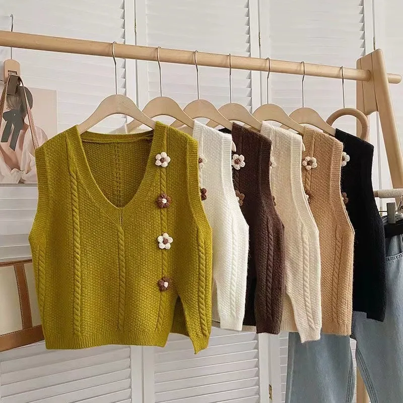 Sweet Japanese 3D Floral Knit Vest with Slit Hem