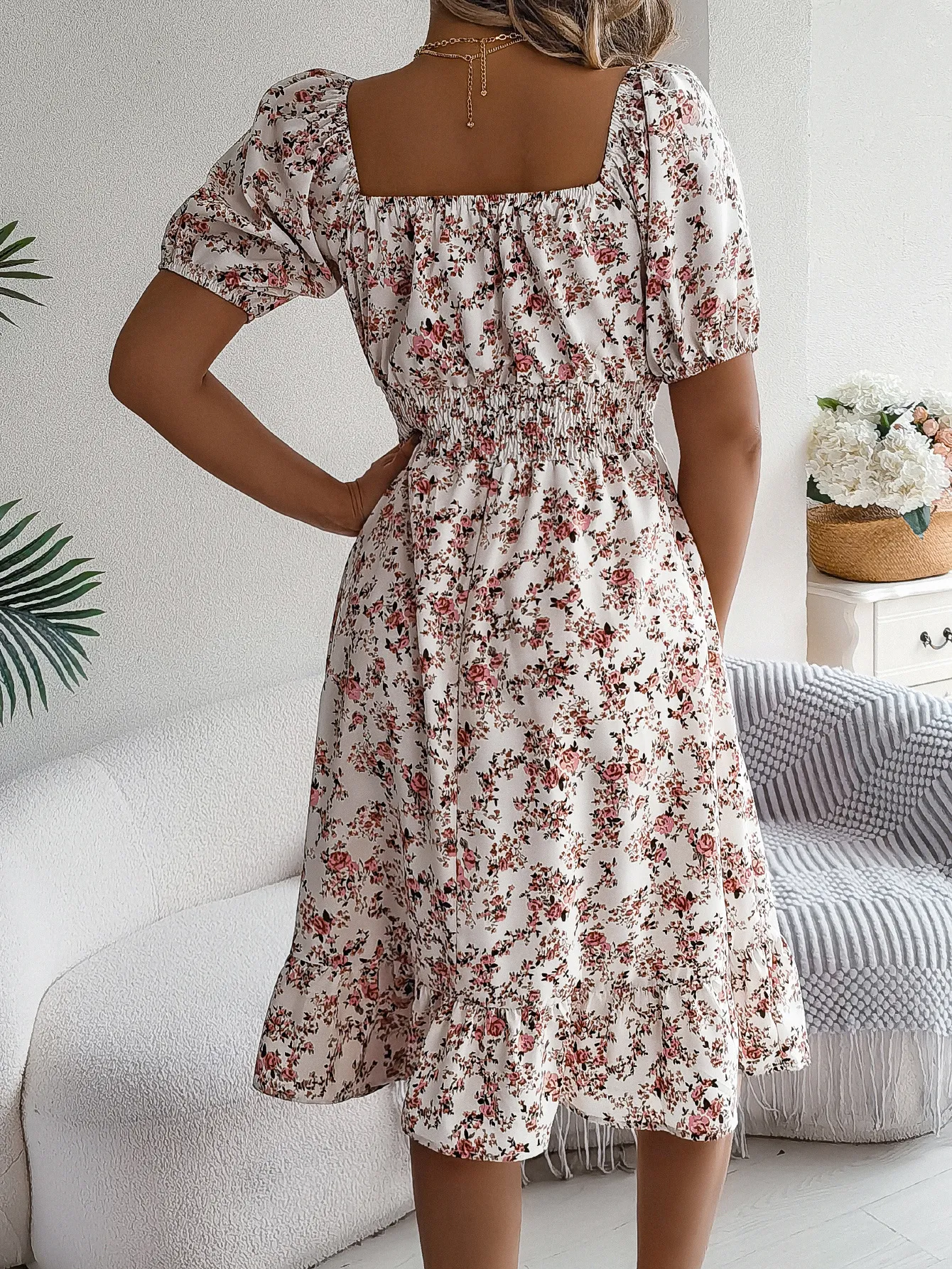 Floral Print Square Neck Short Sleeve Ruffled A-Line Dress