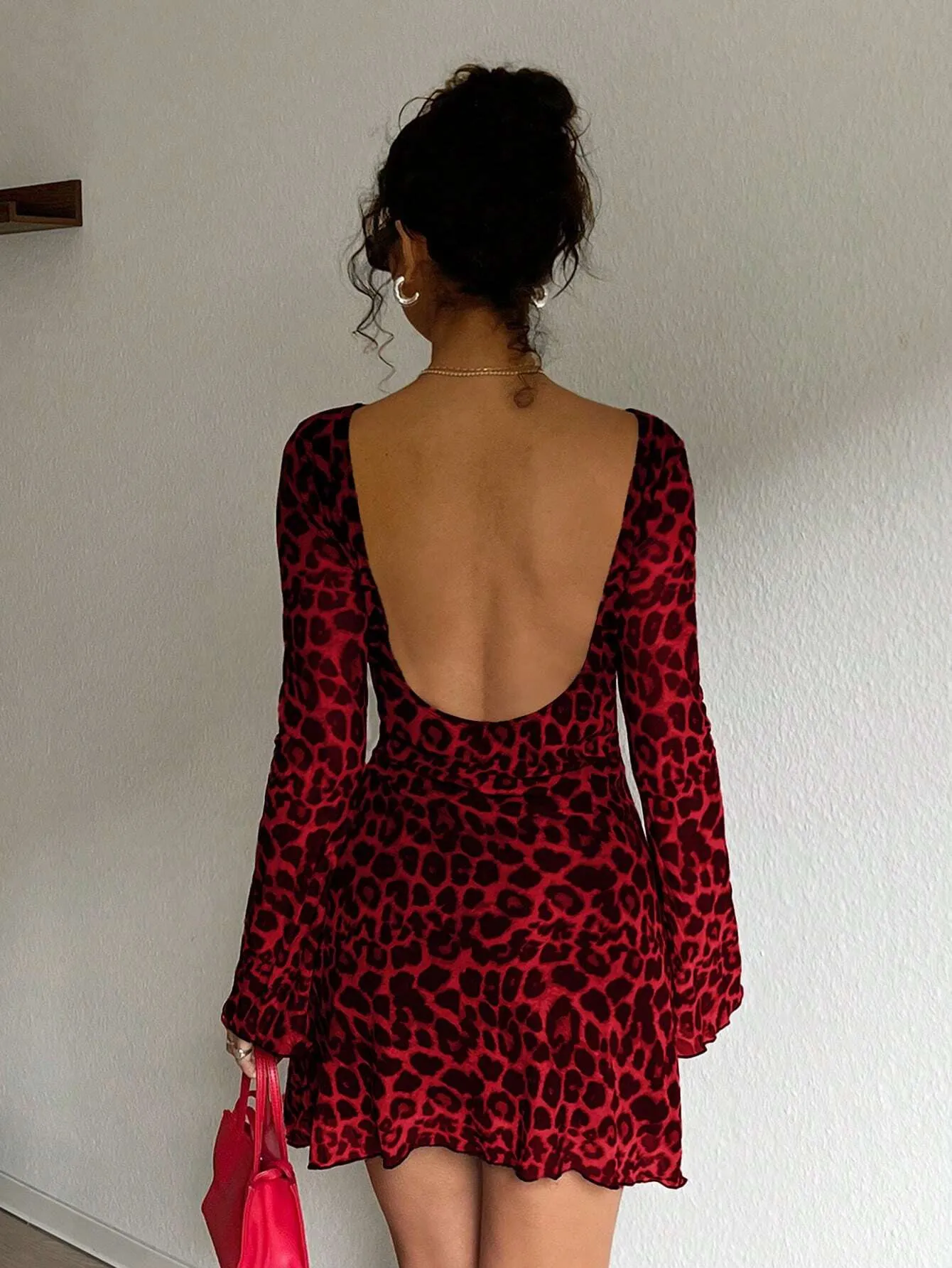 Sexy Leopard Print Backless Long Sleeve Dress