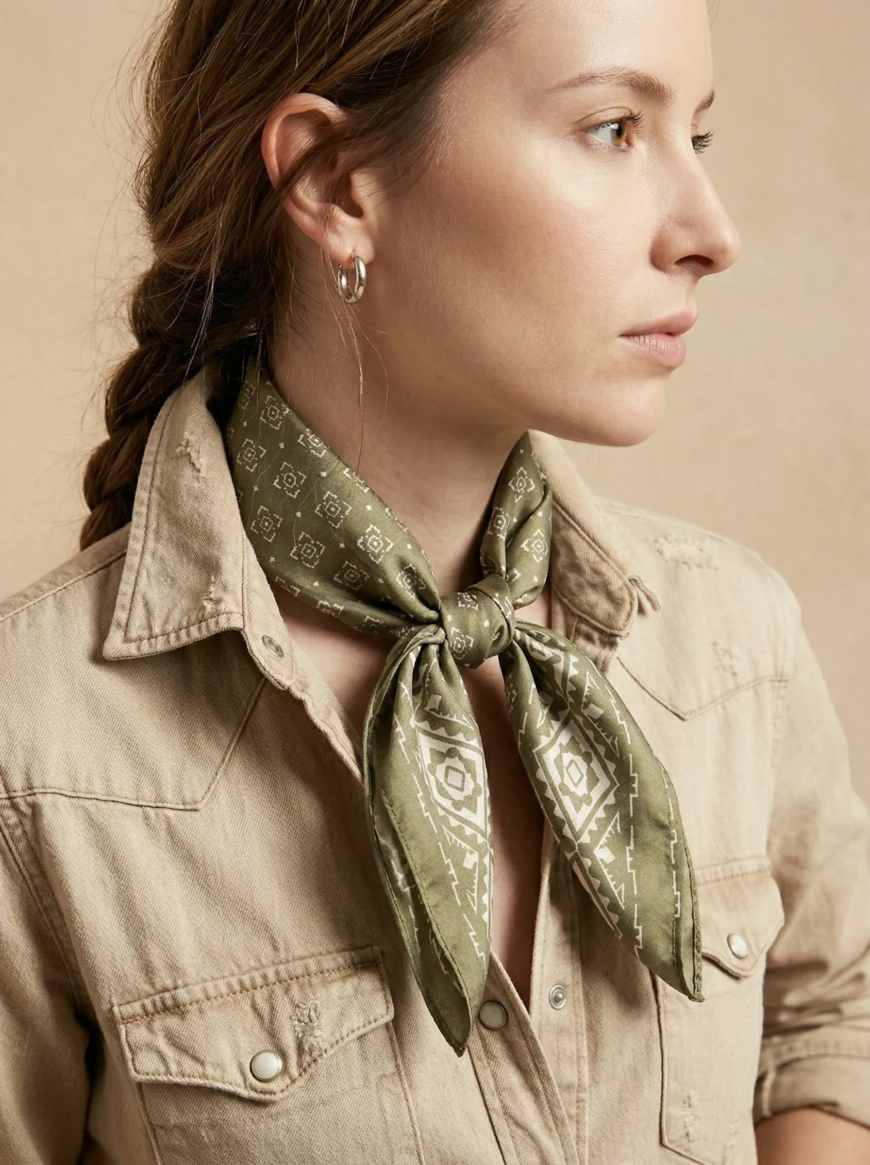 70cm Vintage Paisley Print Satin Square Scarf