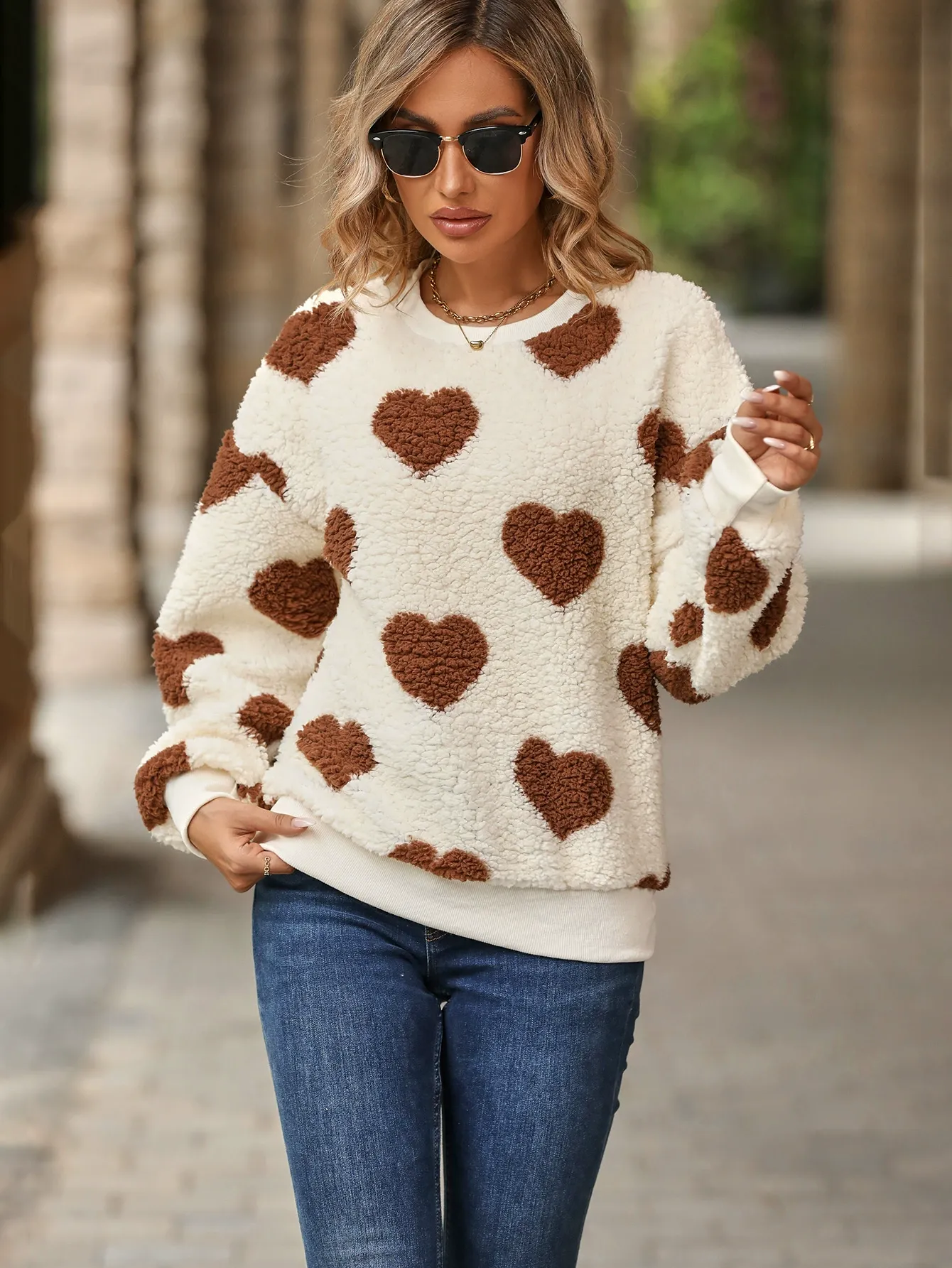 Plush Heart Print Oversized Sweatshirt
