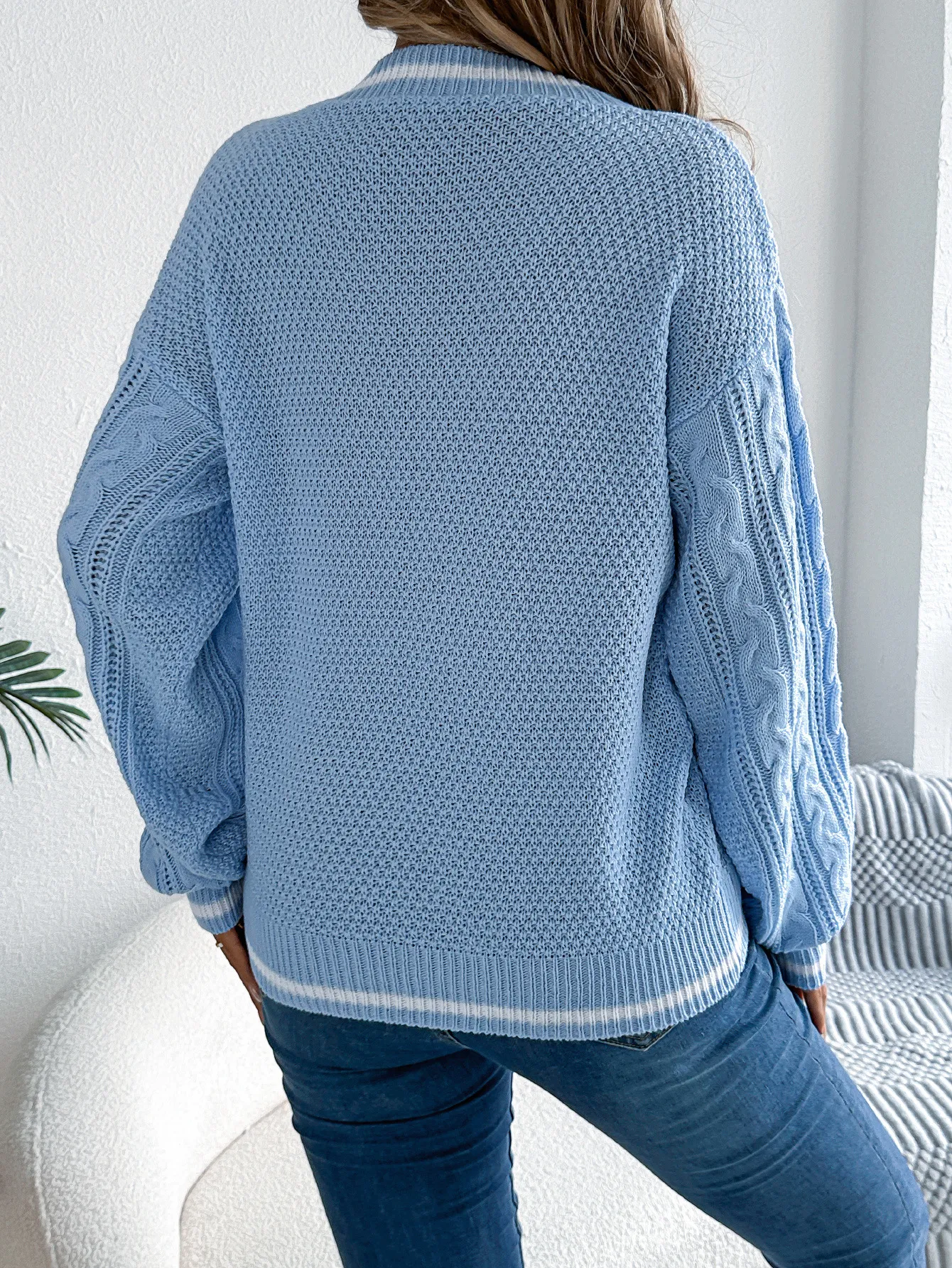 V-Neck Colorblock Cable Knit Lantern Sleeve Sweater